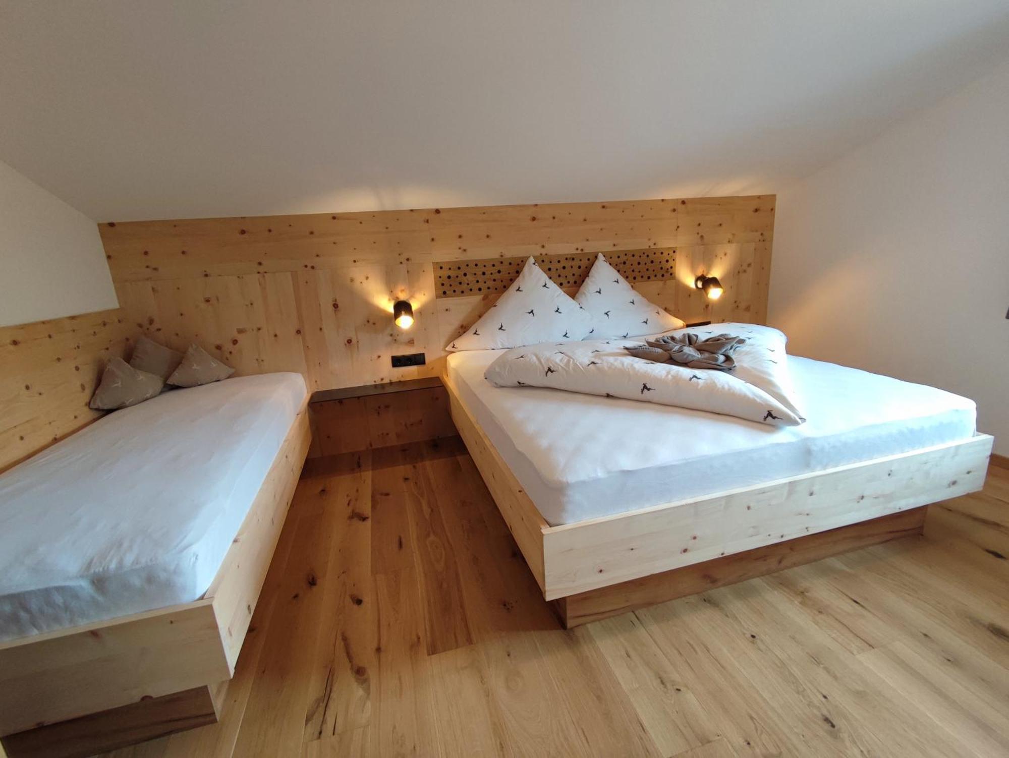 לאדיס Apart Hotel Ideal מראה חיצוני תמונה